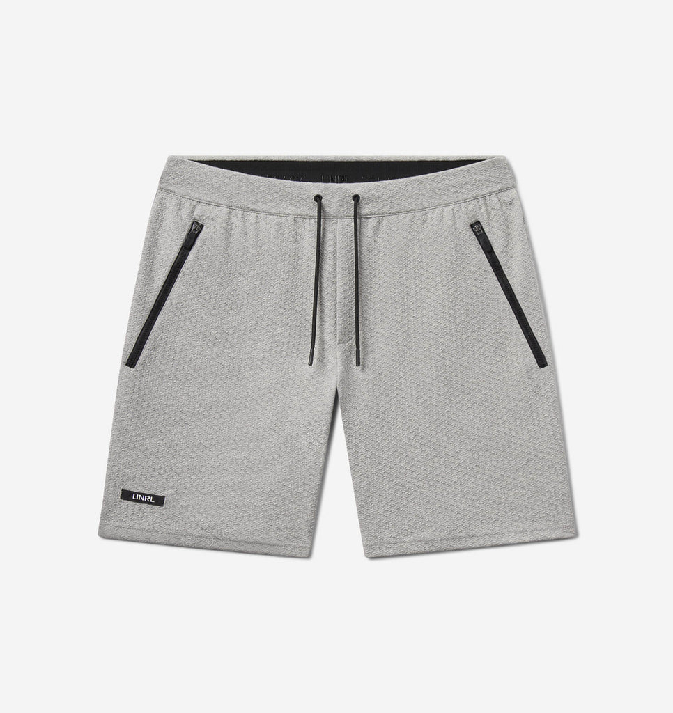 Elevation Short