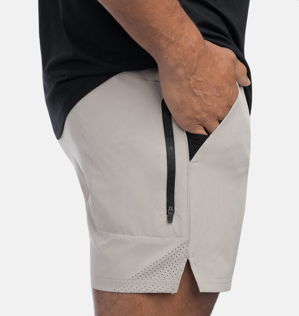Stride Short [5.5