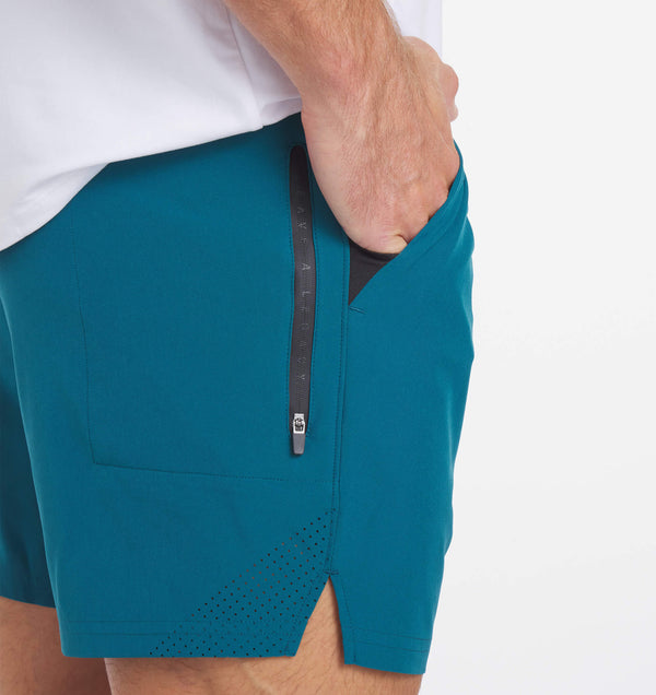 Stride Short [5.5